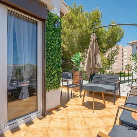 Mi Casa Espanola Cabo Roig 別荘 *